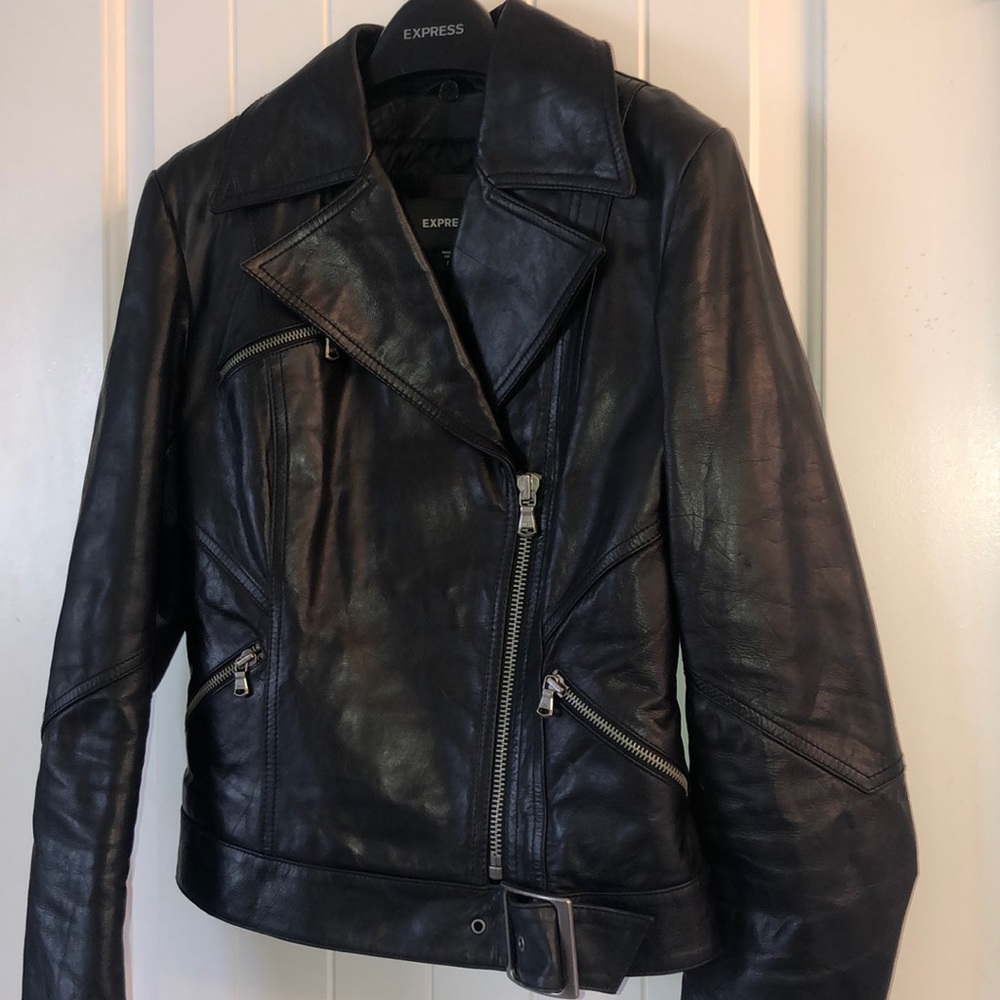 Black leather motorcycle jacket! Like new!